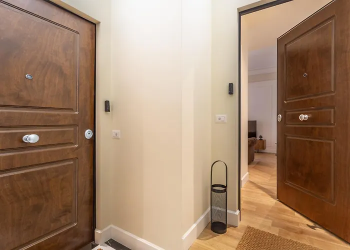 Appartamento Iflat Stylish & Cozy In The Heart Of Monti Roma